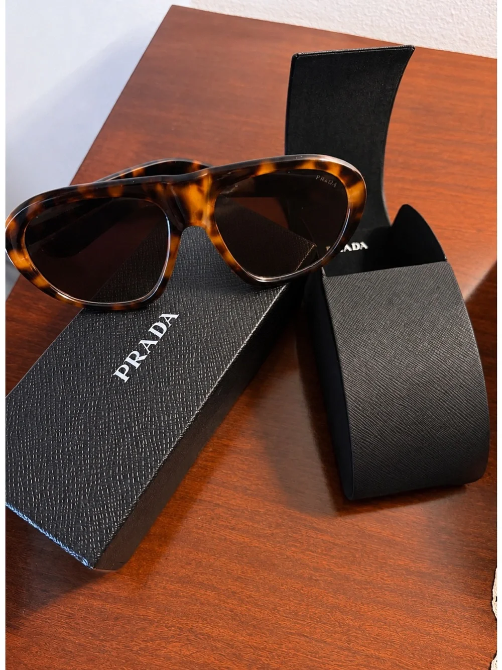BNIB Designer Inspo PR C05S style Tortoiseshell Sunglasses Unisex Brown Lens
